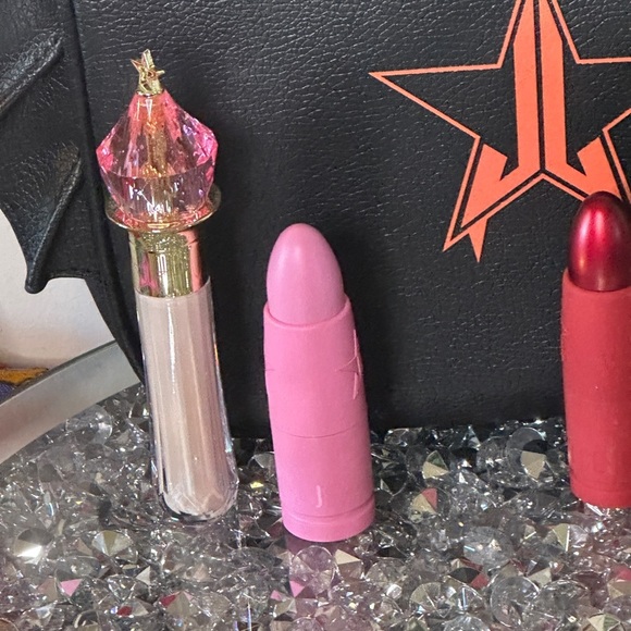 New Jeffree Star Bat Wing Makeup Bag With 3 Lip Products and 1 Concealer. - Picture 10 of 10
